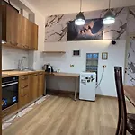 Arkle 4 Tirana